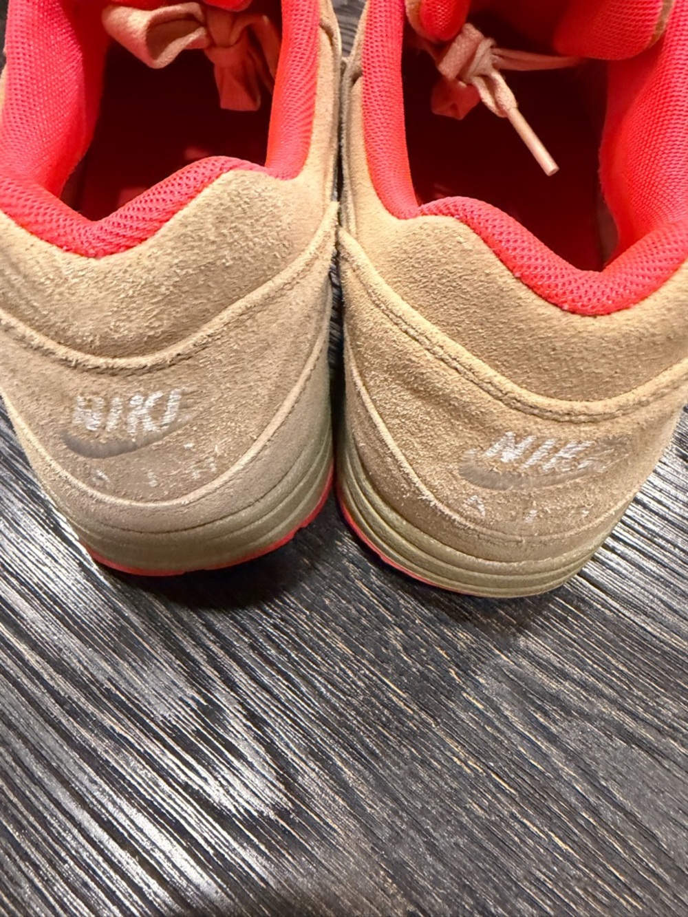 Nike Air Max 1 Milano QS Milan 2013 Size 10 used - Picture 8 of 13